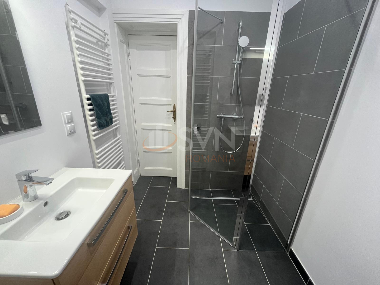 Apartament, 3 camere Bucuresti/Universitate (s1)