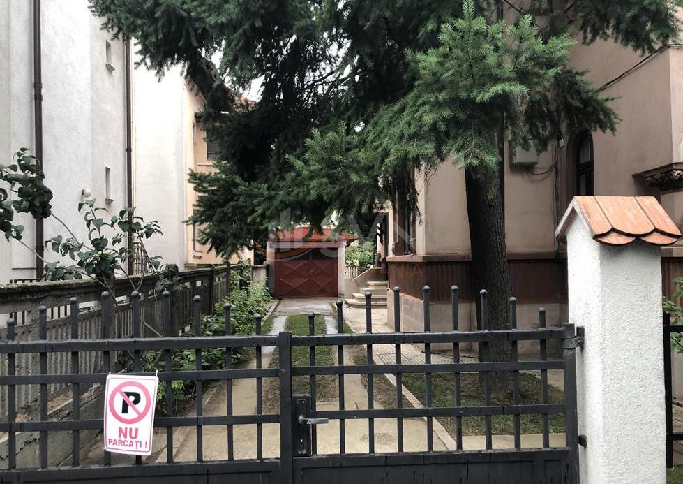 Apartament, 3 camere Bucuresti/Casin