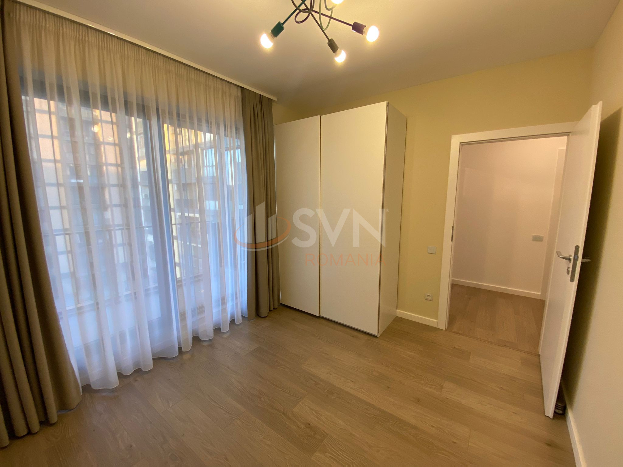 Apartament, 3 camere Bucuresti/Liviu Rebreanu