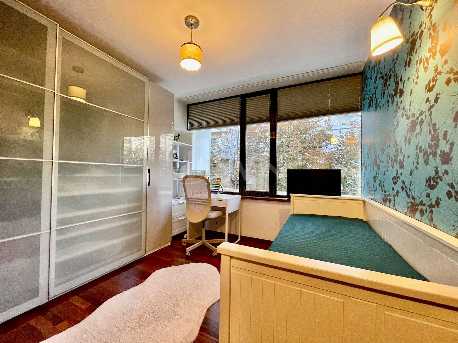 Apartament, 3 camere Bucuresti/Alba Iulia