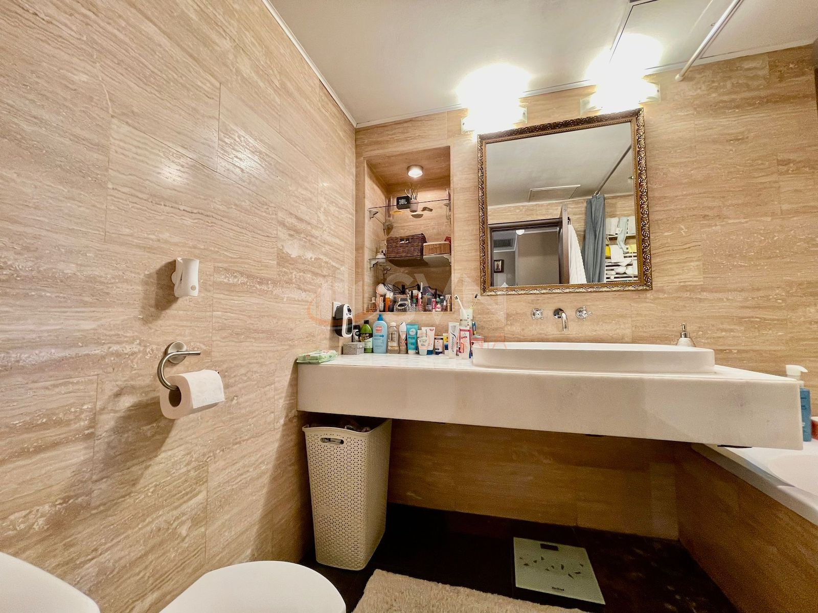 Apartament, 3 camere Bucuresti/Alba Iulia