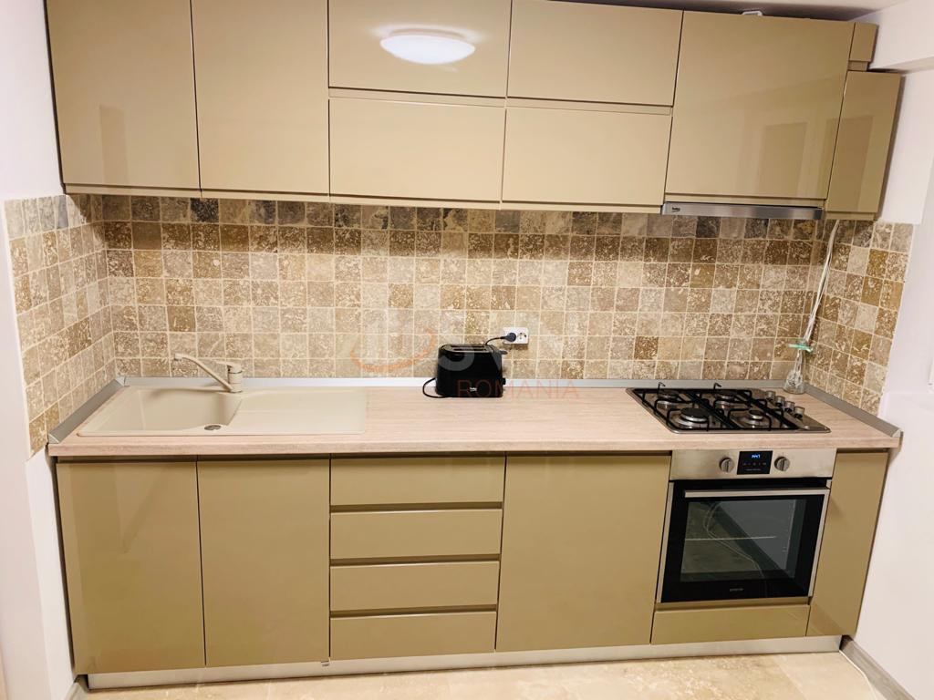 Apartament, 3 camere Bucuresti/Calea Calarasilor