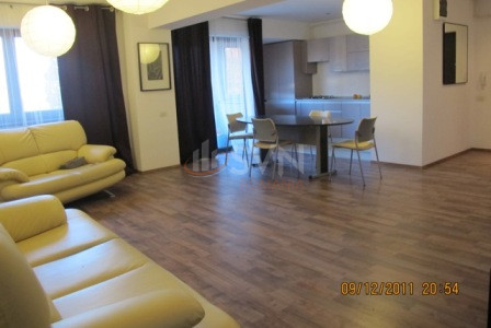Apartament, 3 camere Bucuresti/Sisesti
