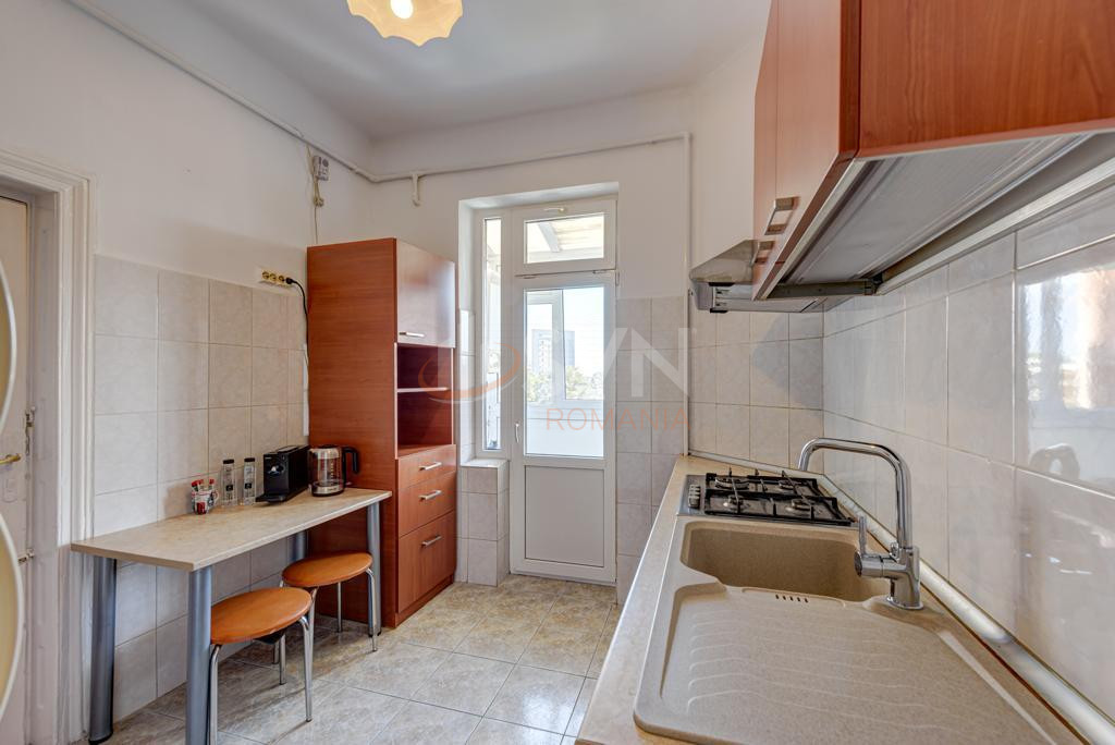 Apartament, 3 camere Bucuresti/Mosilor