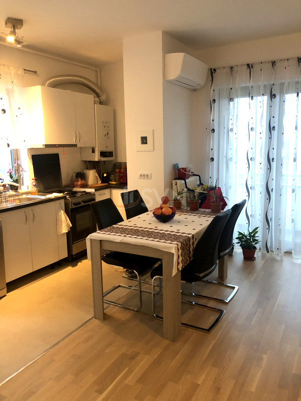 Apartament, 3 camere Bucuresti/Sisesti