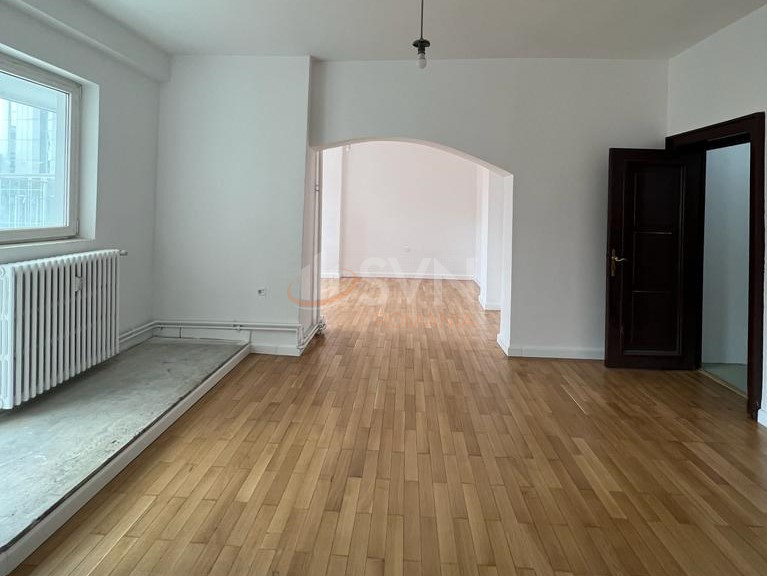 Apartament, 3 camere Bucuresti/Piata Romana