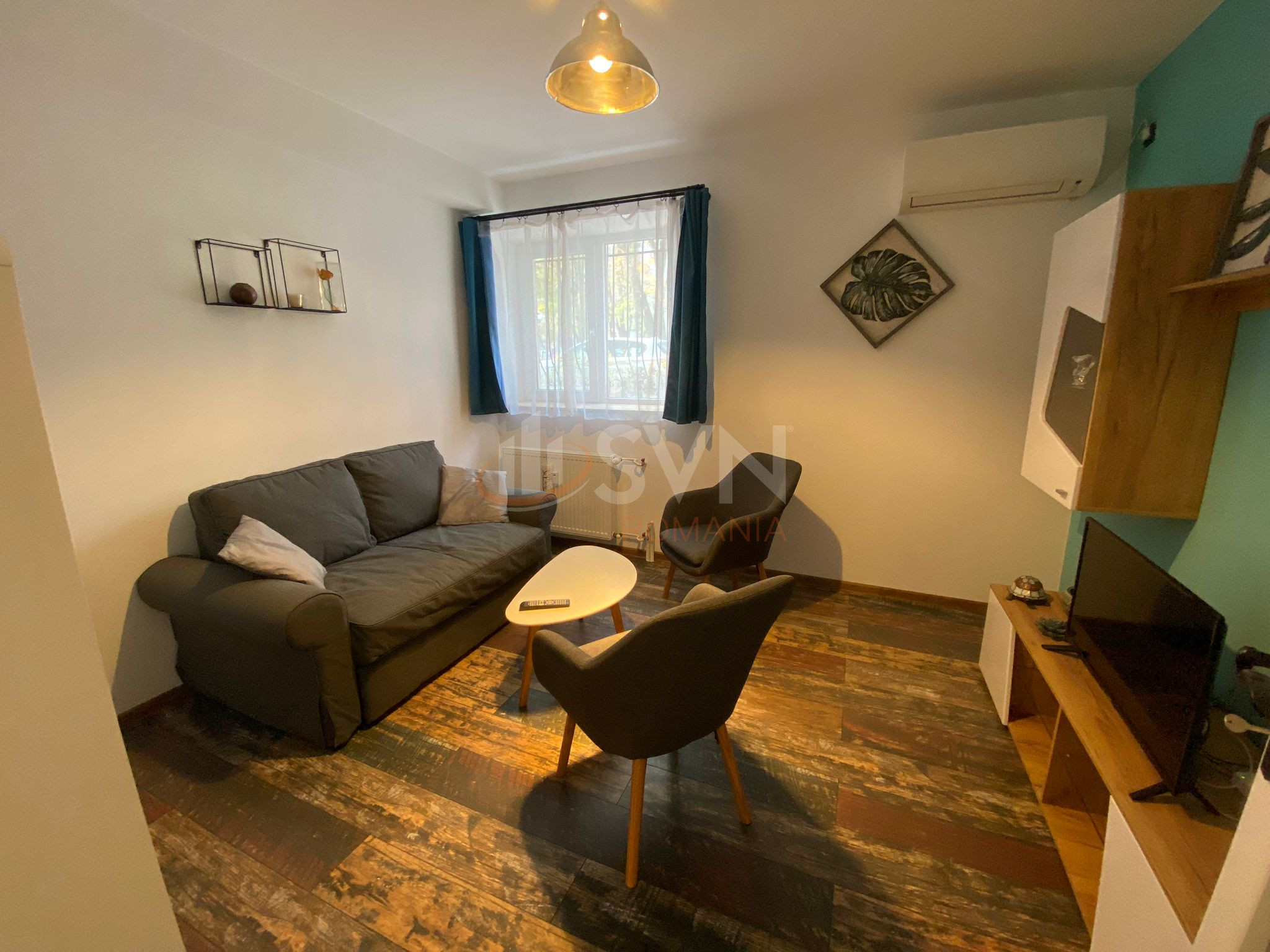 Apartament, 3 camere Bucuresti/Piata Victoriei
