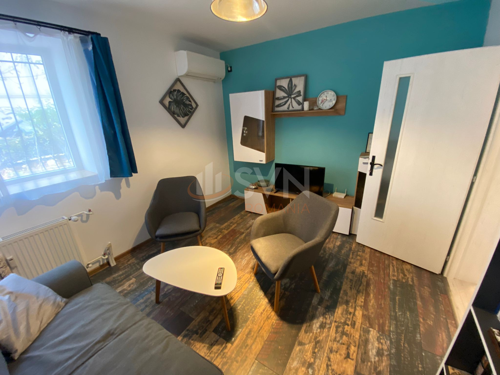 Apartament, 3 camere Bucuresti/Piata Victoriei