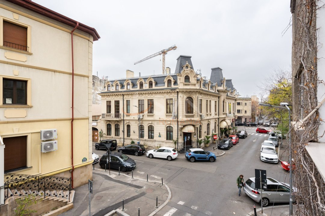 Apartament, 3 camere Bucuresti/Piata Victoriei