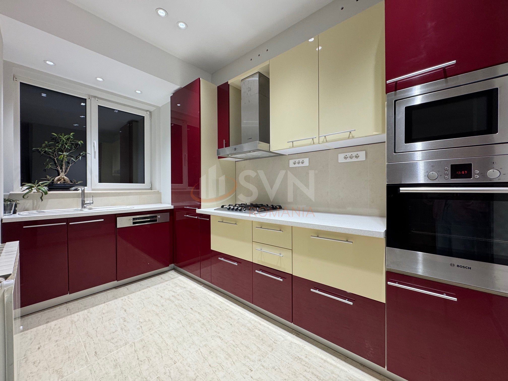 Apartament, 3 camere Bucuresti/Timpuri Noi