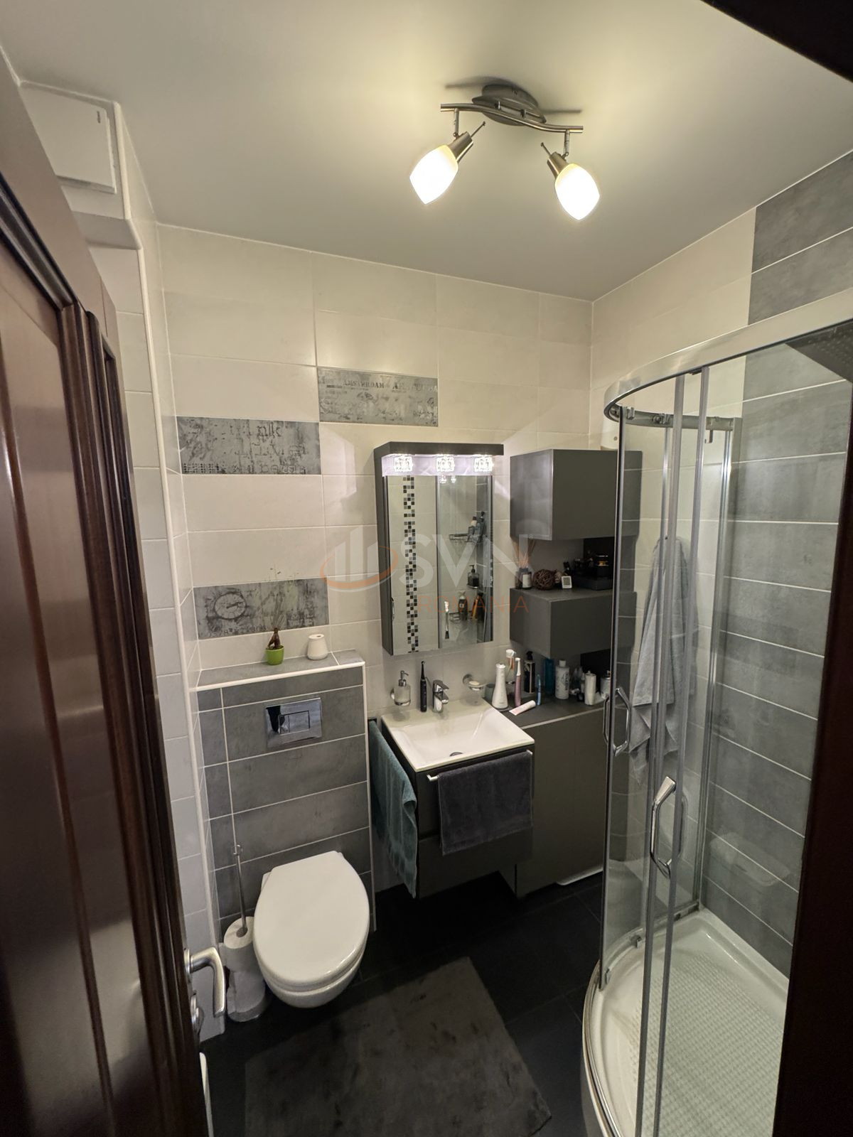 Apartament, 3 camere Bucuresti/Alba Iulia