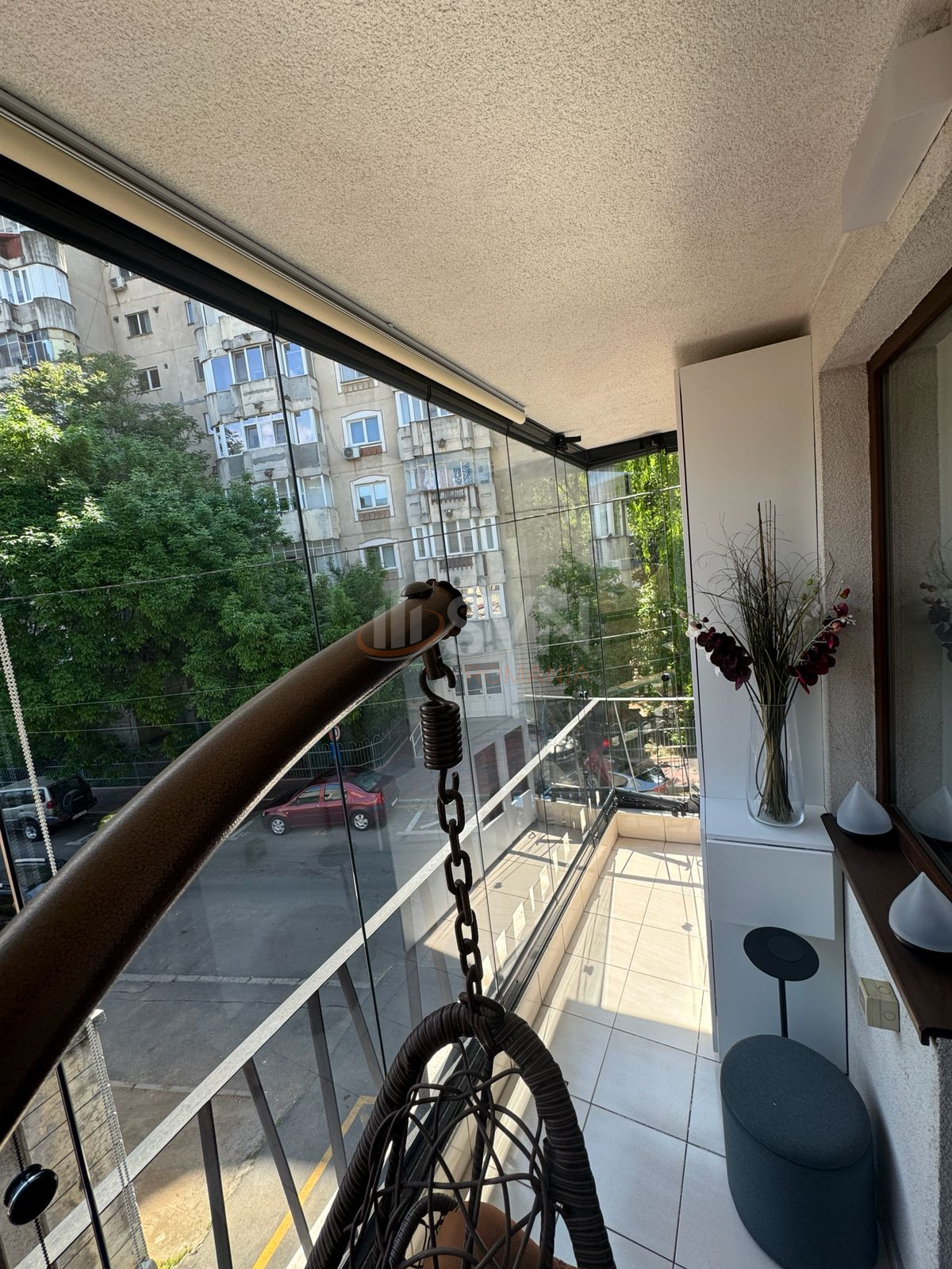 Apartament, 3 camere Bucuresti/Alba Iulia