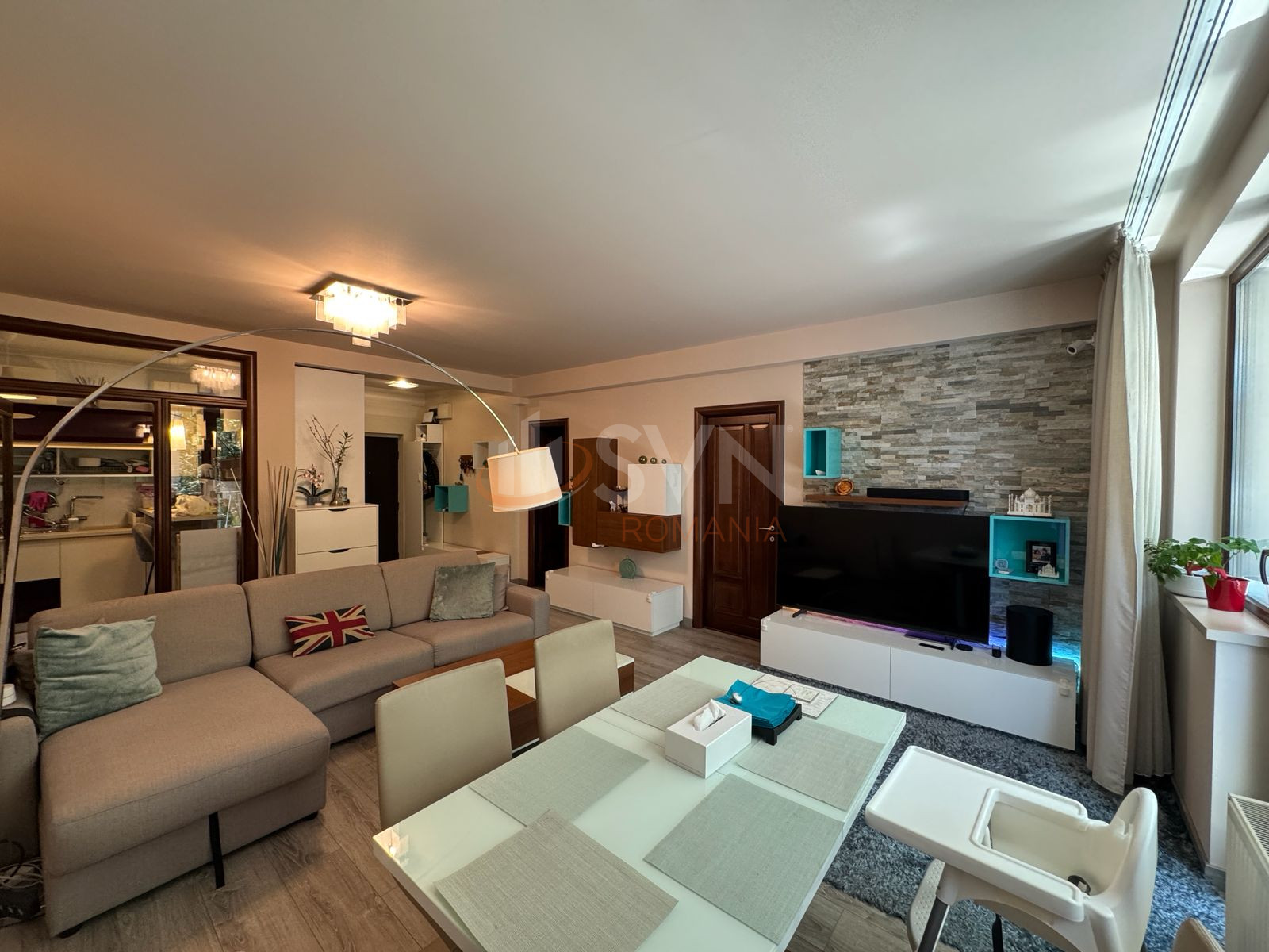 Apartament, 3 camere Bucuresti/Alba Iulia