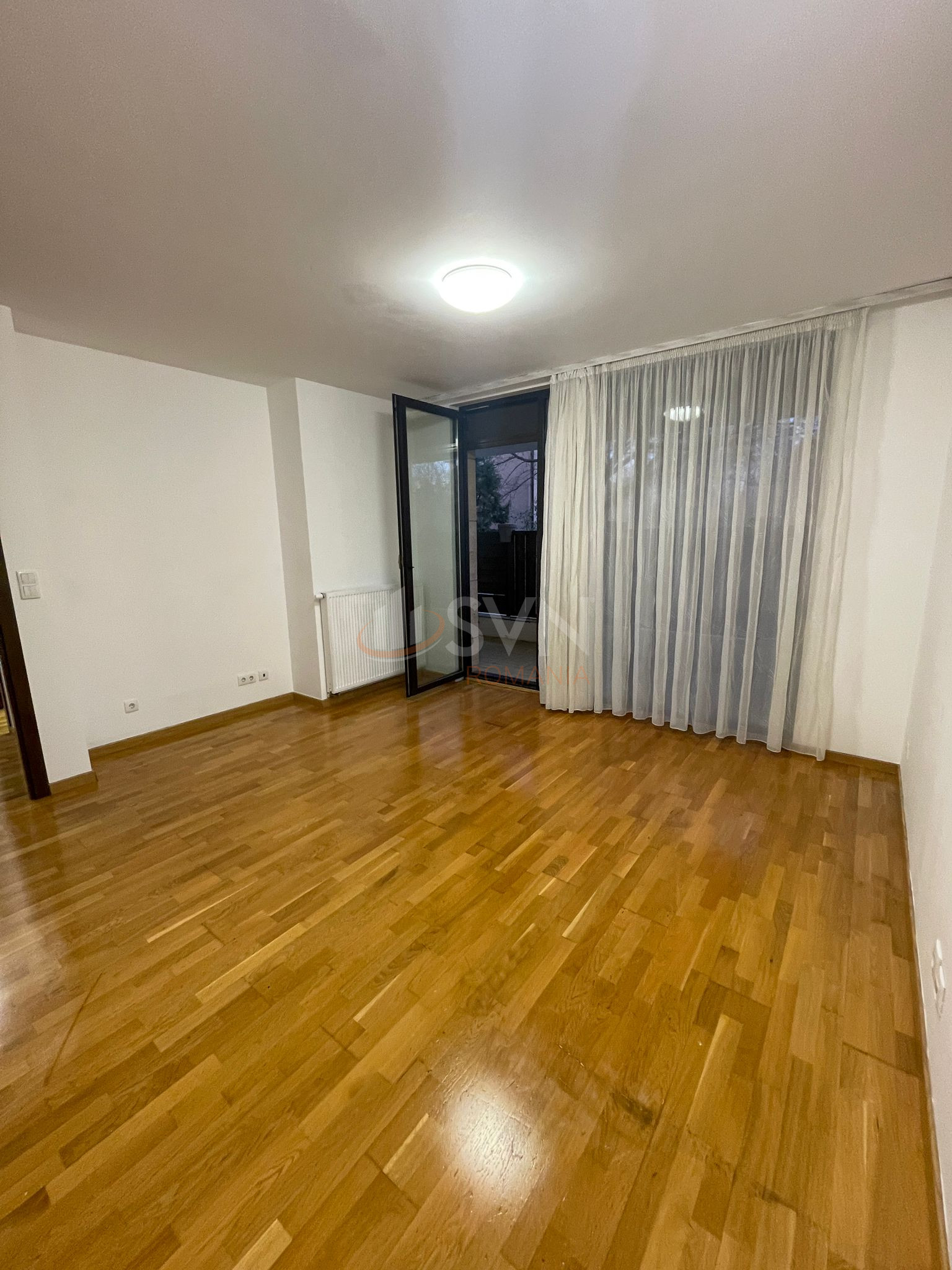 Apartament, 3 camere Bucuresti/Baneasa
