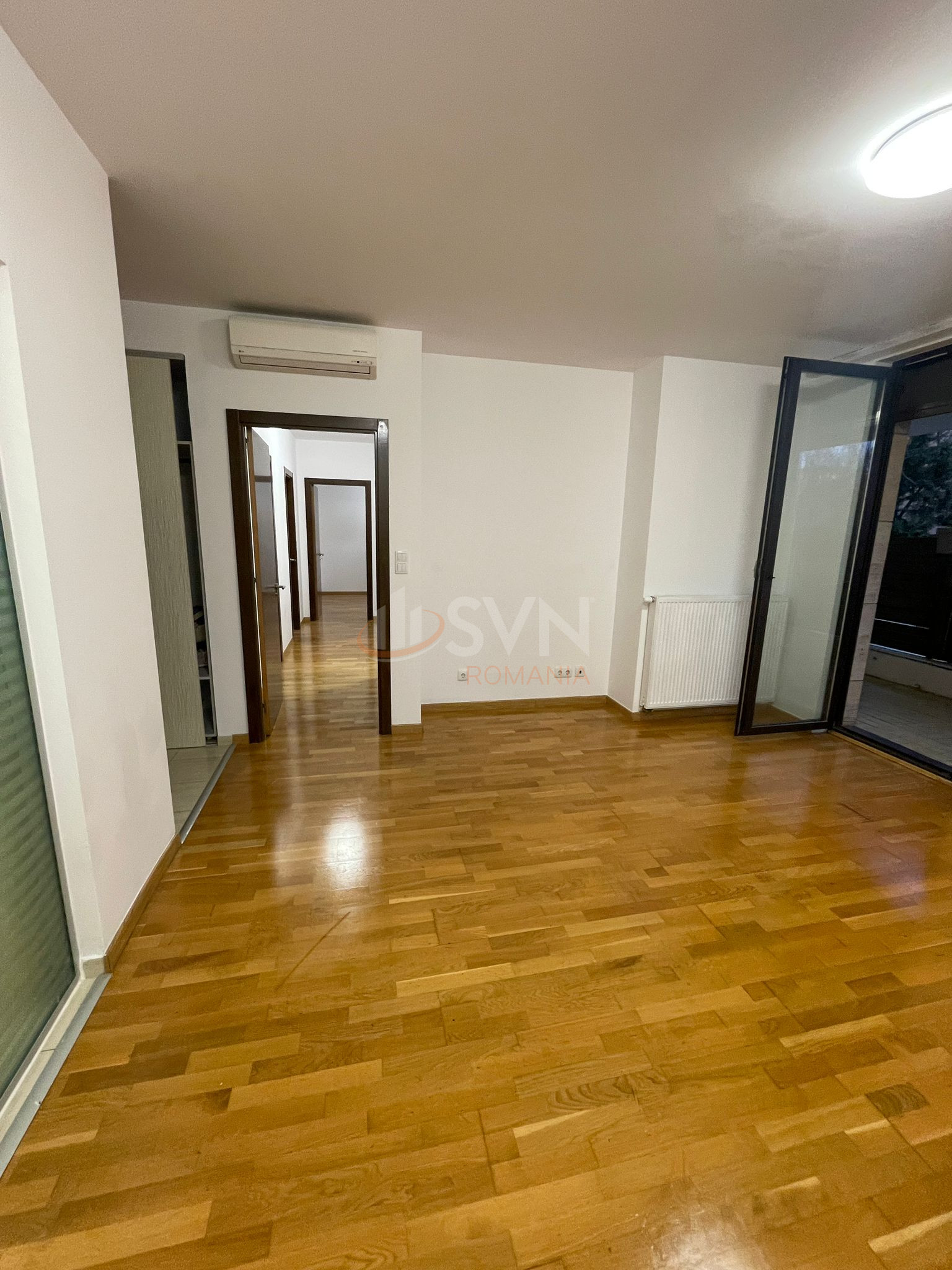 Apartament, 3 camere Bucuresti/Baneasa