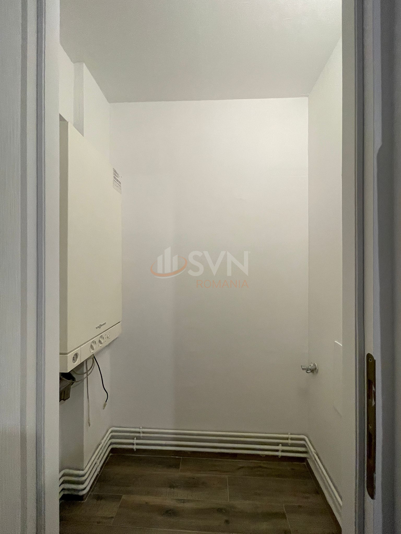 Apartament, 3 camere Bucuresti/Calea Calarasilor