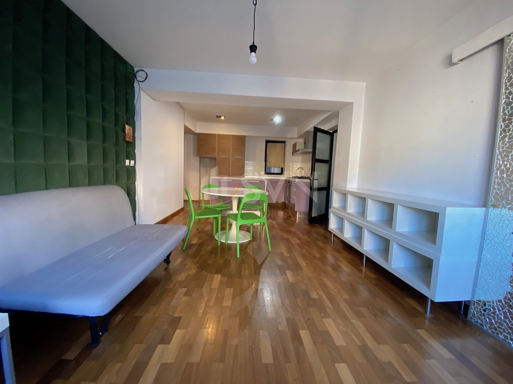 Apartament, 3 camere Bucuresti/Universitate (s1)