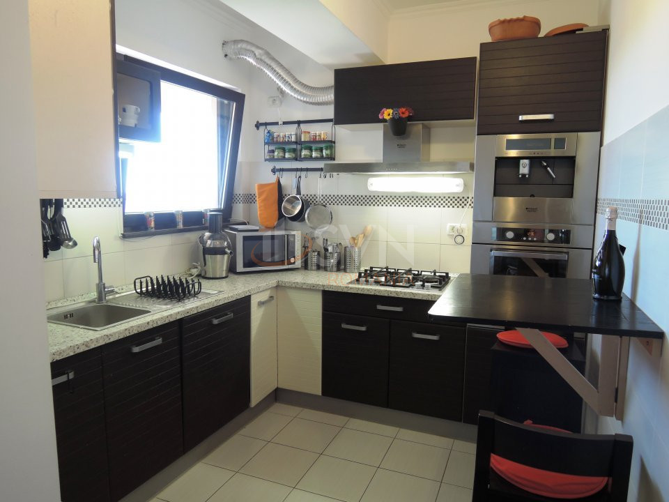 Apartament, 3 camere Bucuresti/Titan