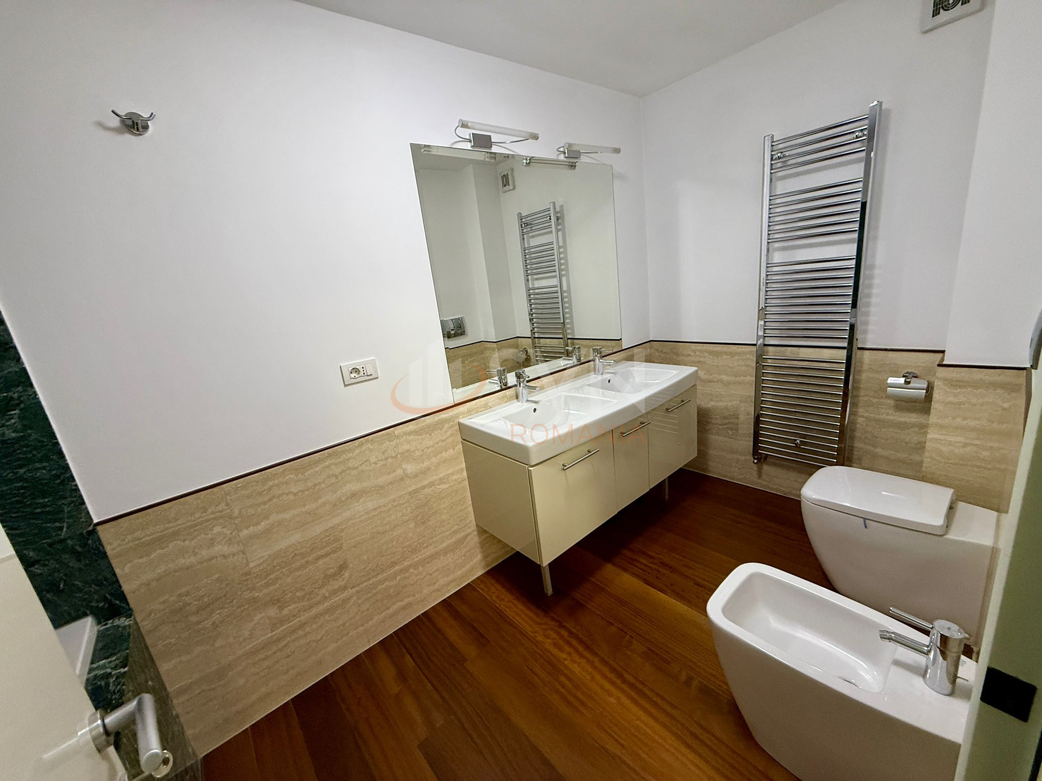 Apartament, 3 camere Bucuresti/Aviatorilor