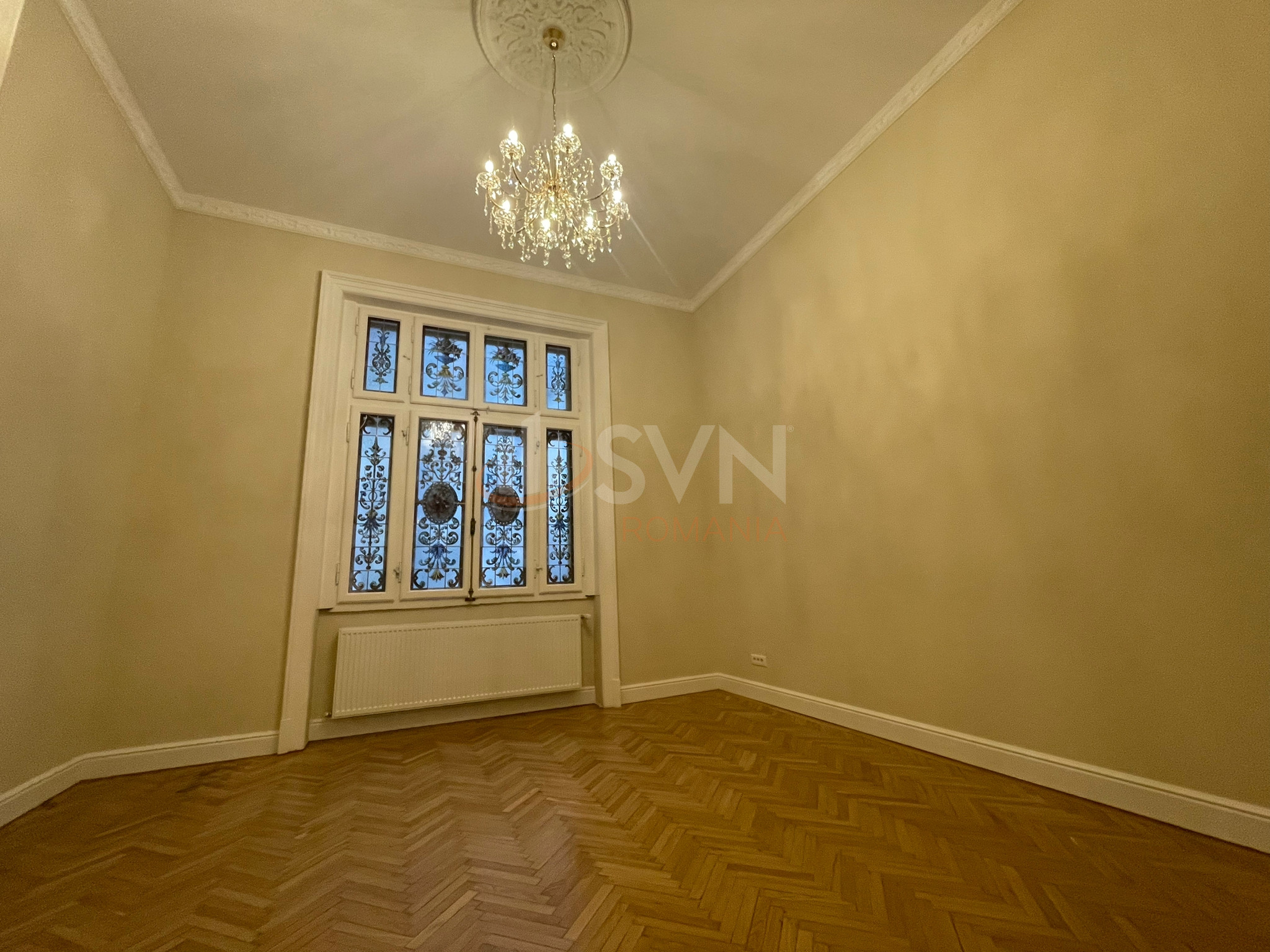Apartament, 3 camere Bucuresti/Piata Victoriei
