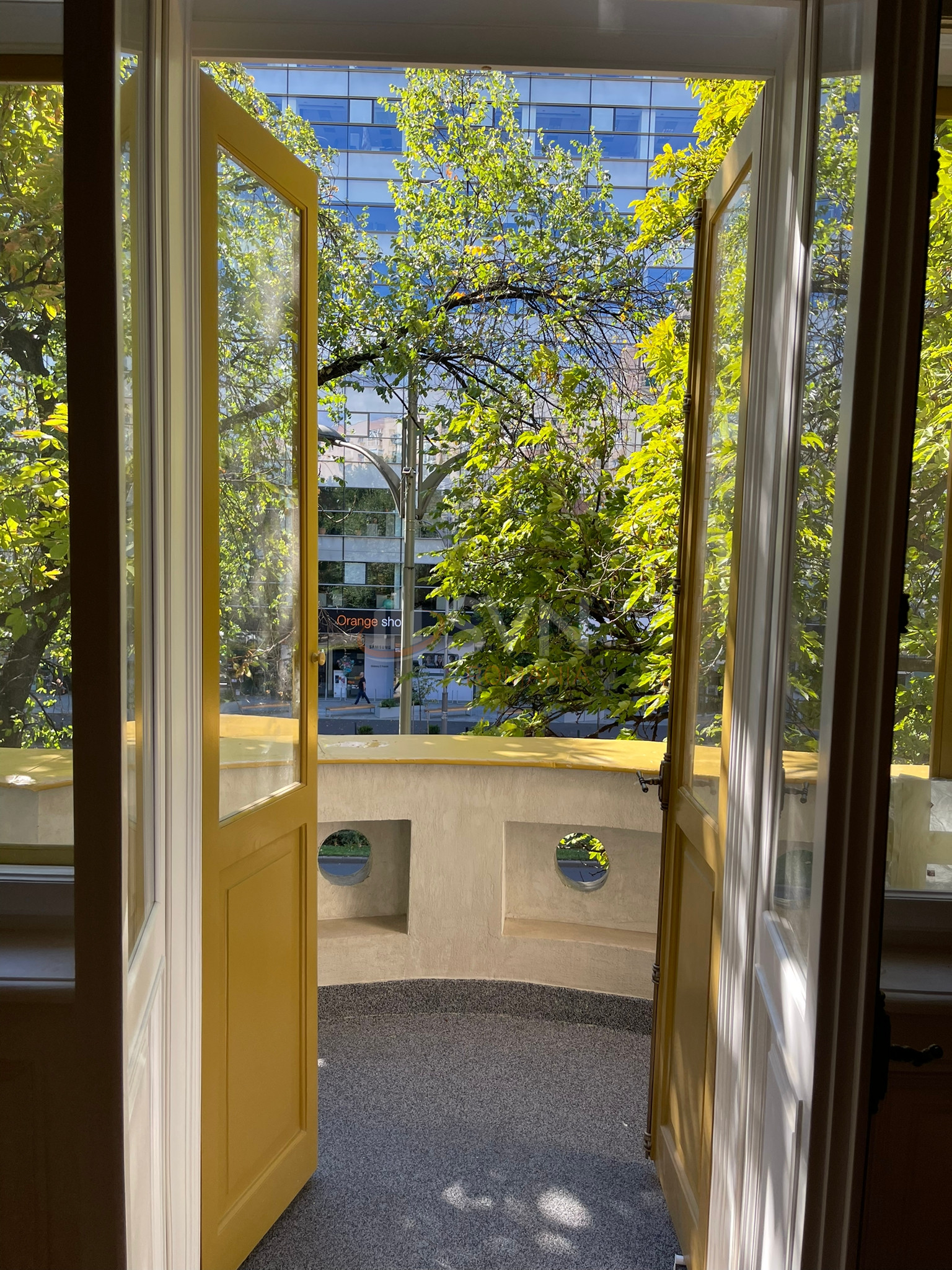 Apartament, 3 camere Bucuresti/Piata Victoriei