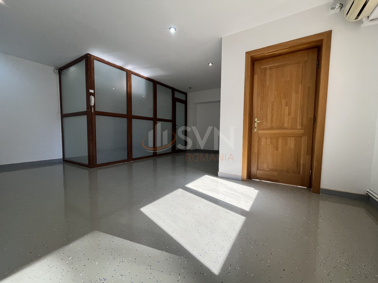 Apartament, 3 camere Dambovita/Micro 11