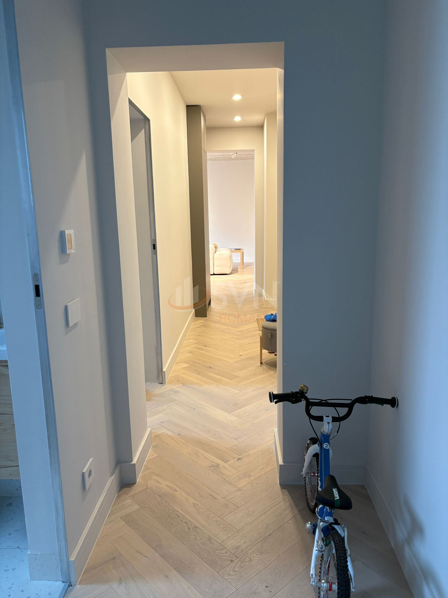 Apartament, 3 camere Bucuresti/Barbu Vacarescu