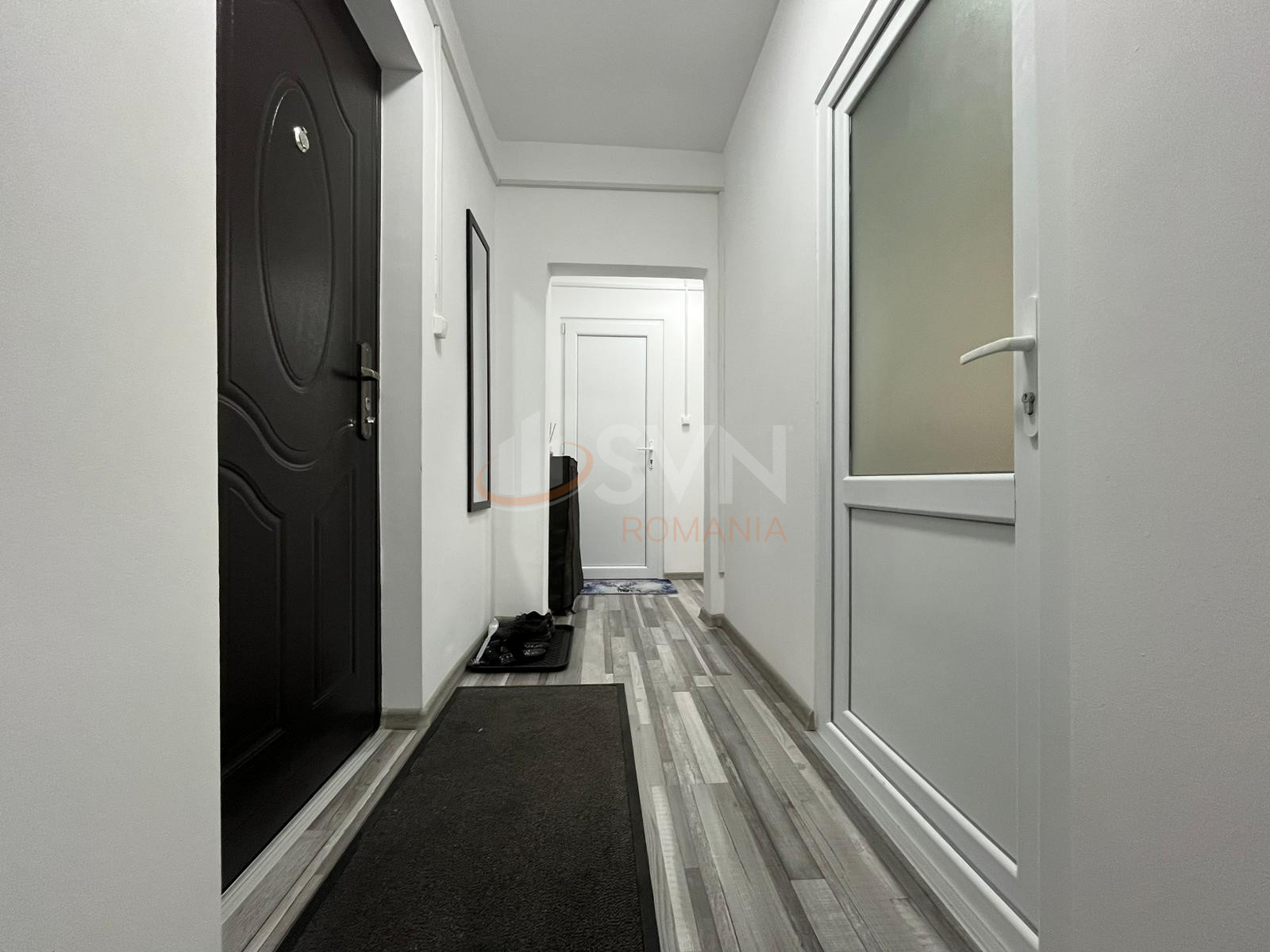 Apartament, 3 camere Dambovita/Centru