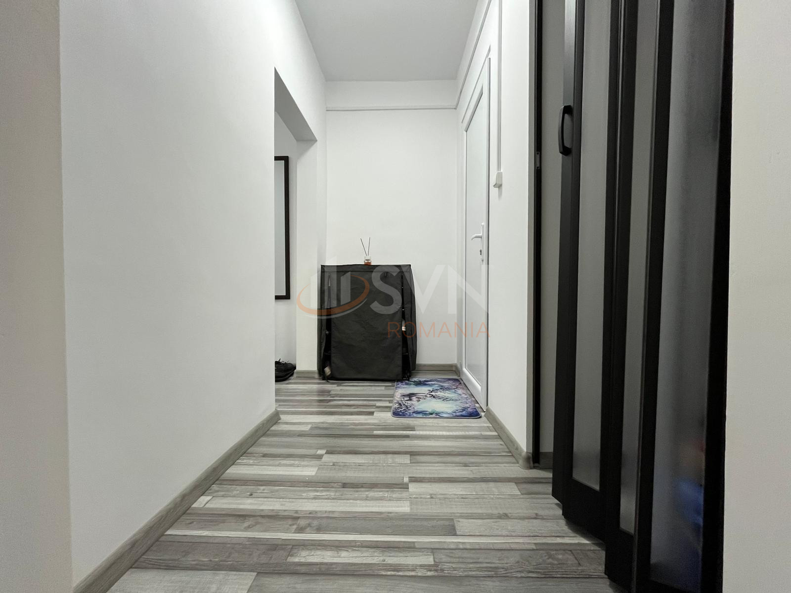 Apartament, 3 camere Dambovita/Centru