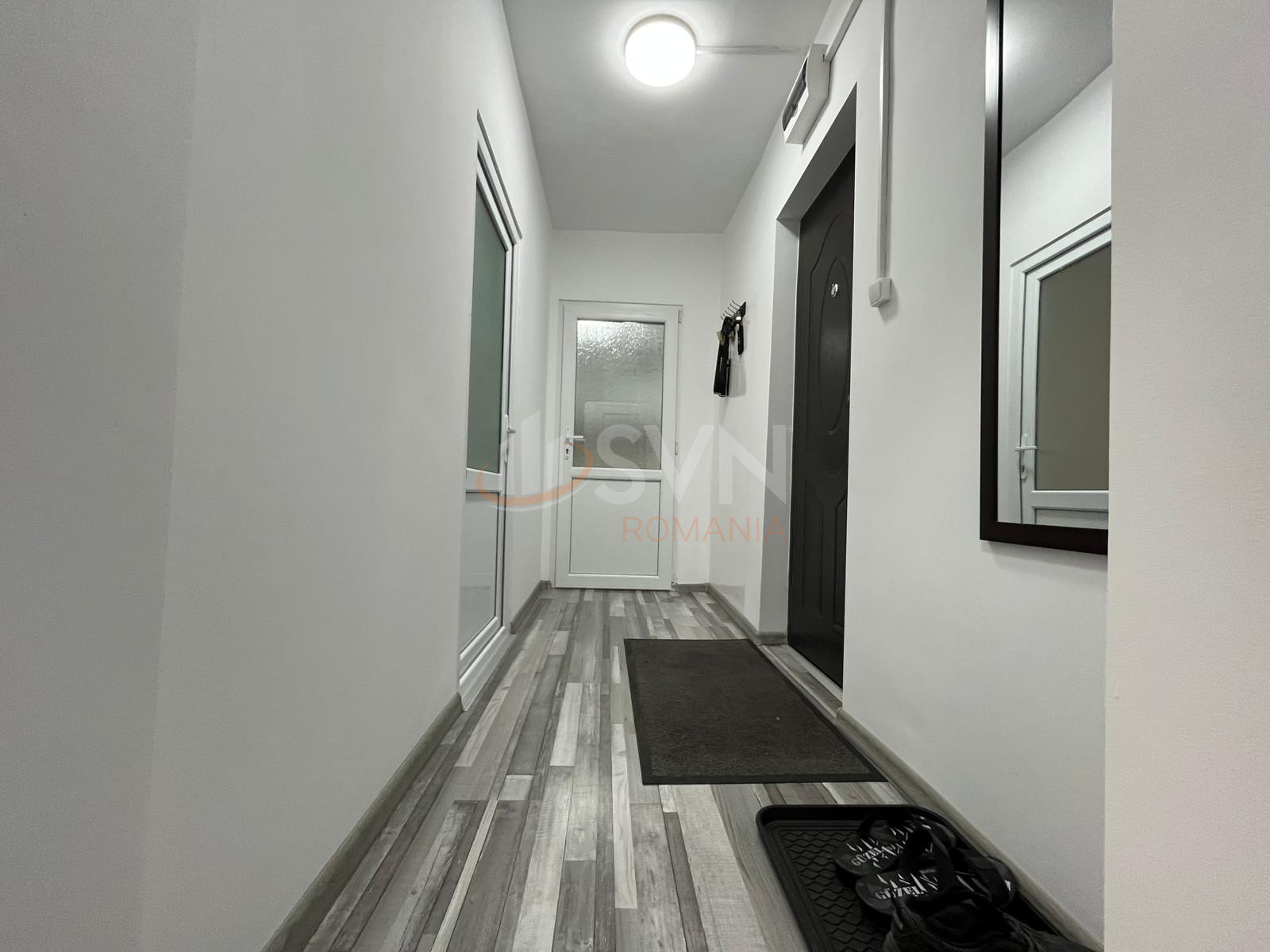 Apartament, 3 camere Dambovita/Centru