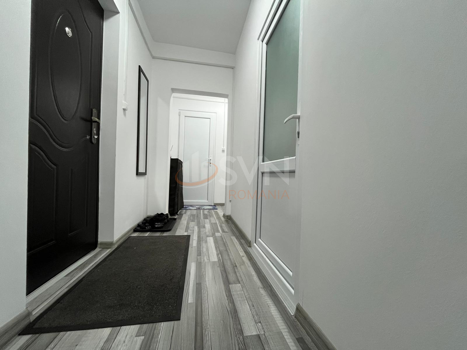 Apartament, 3 camere Dambovita/Centru