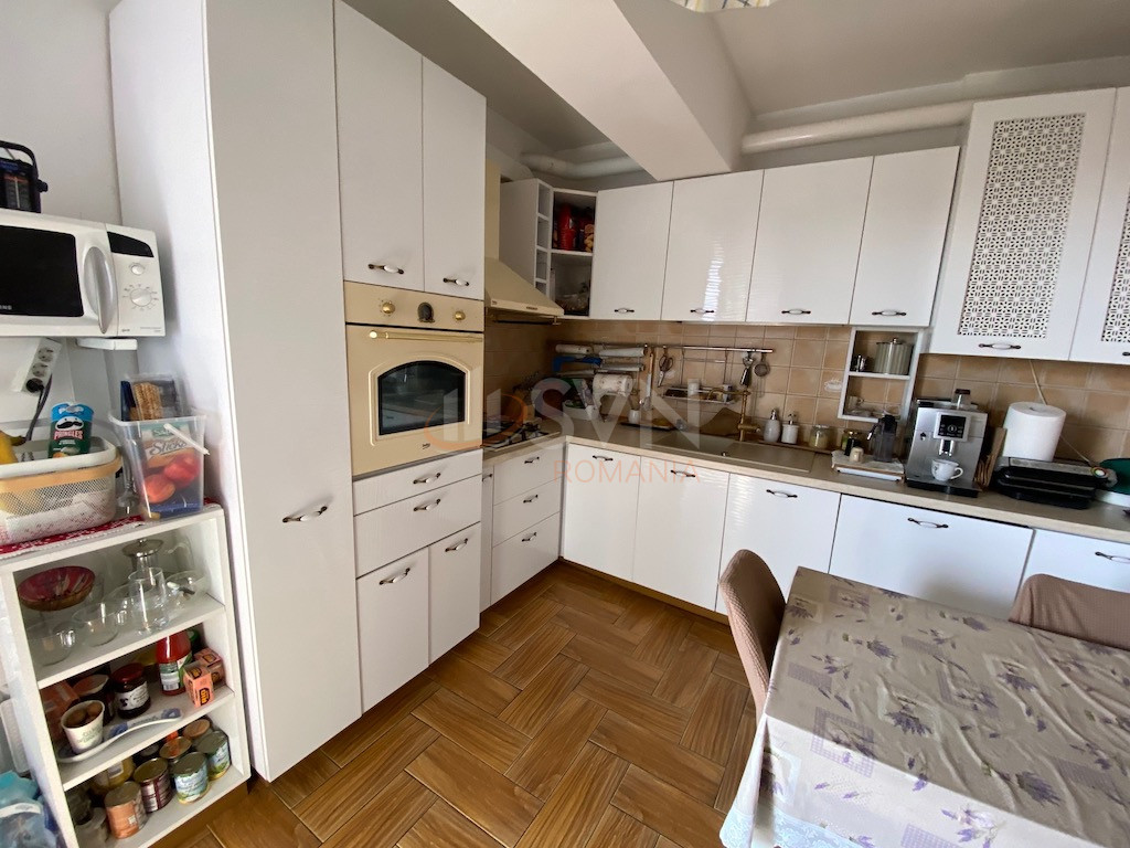 Apartament, 3 camere Bucuresti/Sisesti