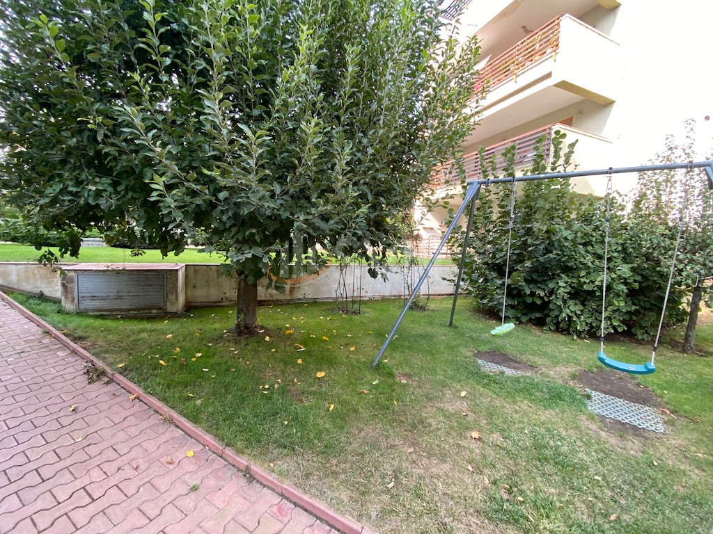 Apartament, 3 camere Bucuresti/Sisesti
