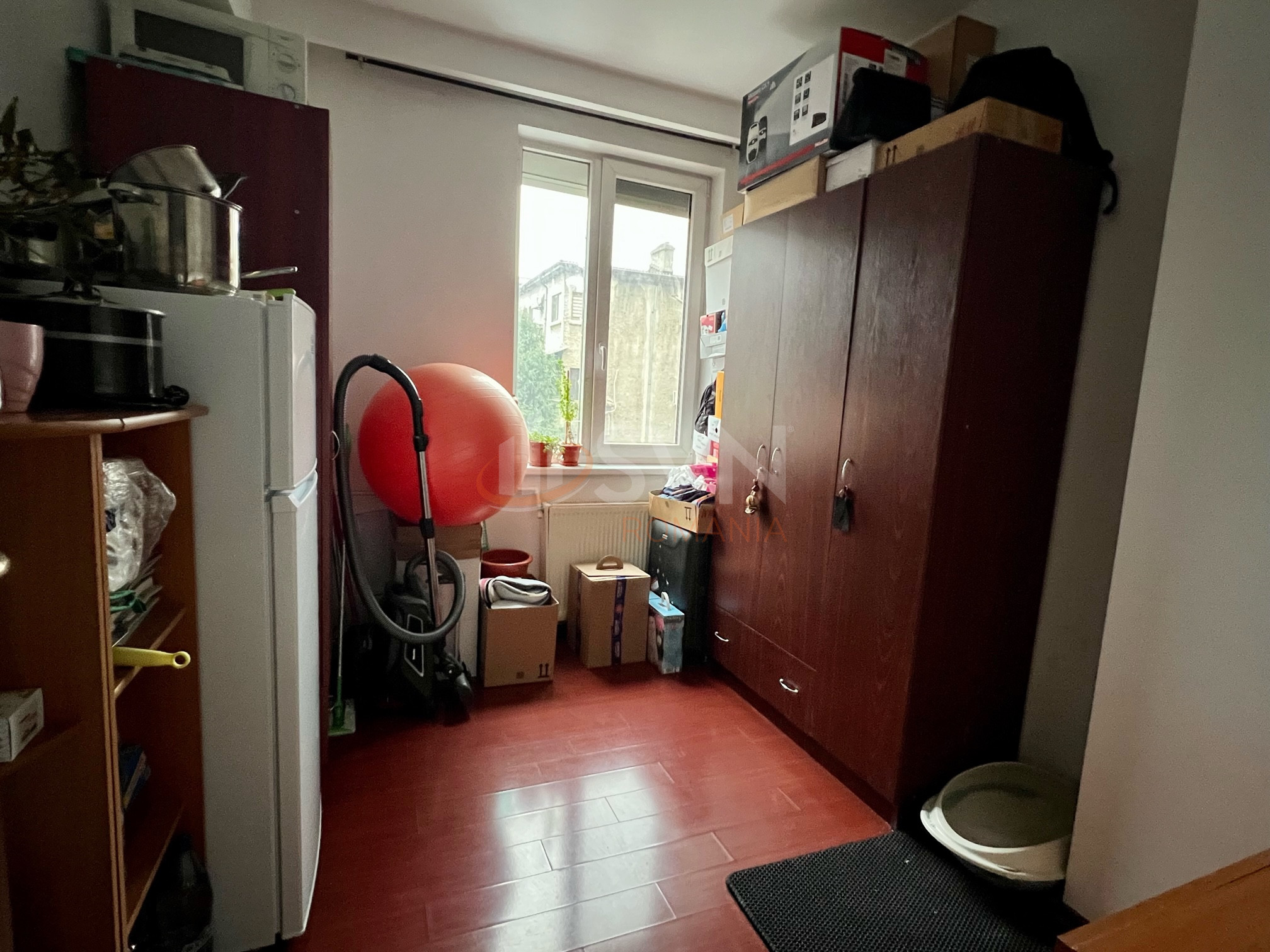 Apartament, 3 camere Bucuresti/Piata Victoriei
