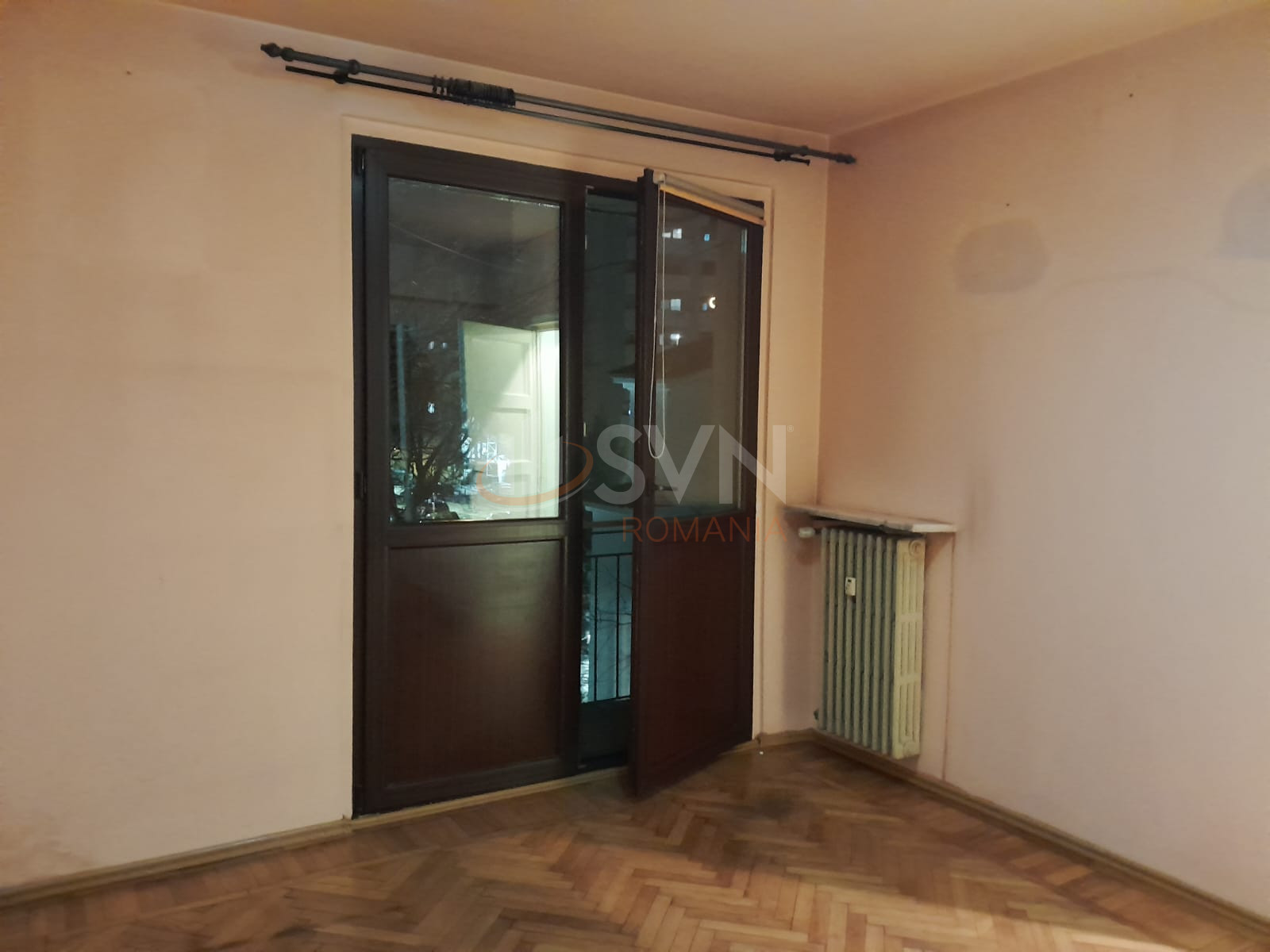 Apartament, 3 camere Bucuresti/Piata Unirii (s4)