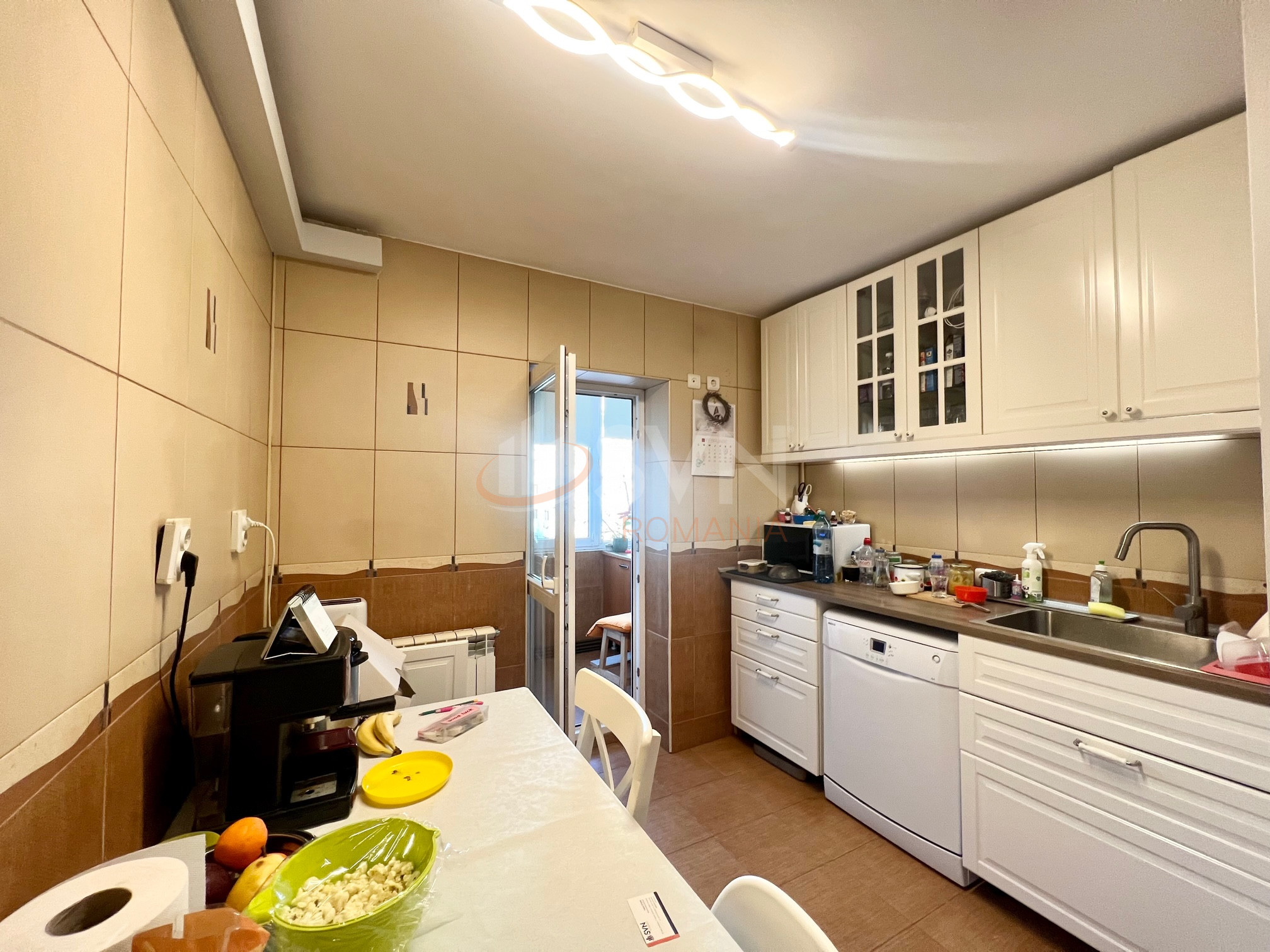 Apartament, 3 camere Bucuresti/Aviatiei