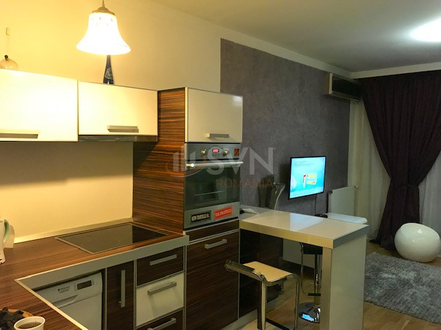 Apartament, 3 camere Bucuresti/Tei