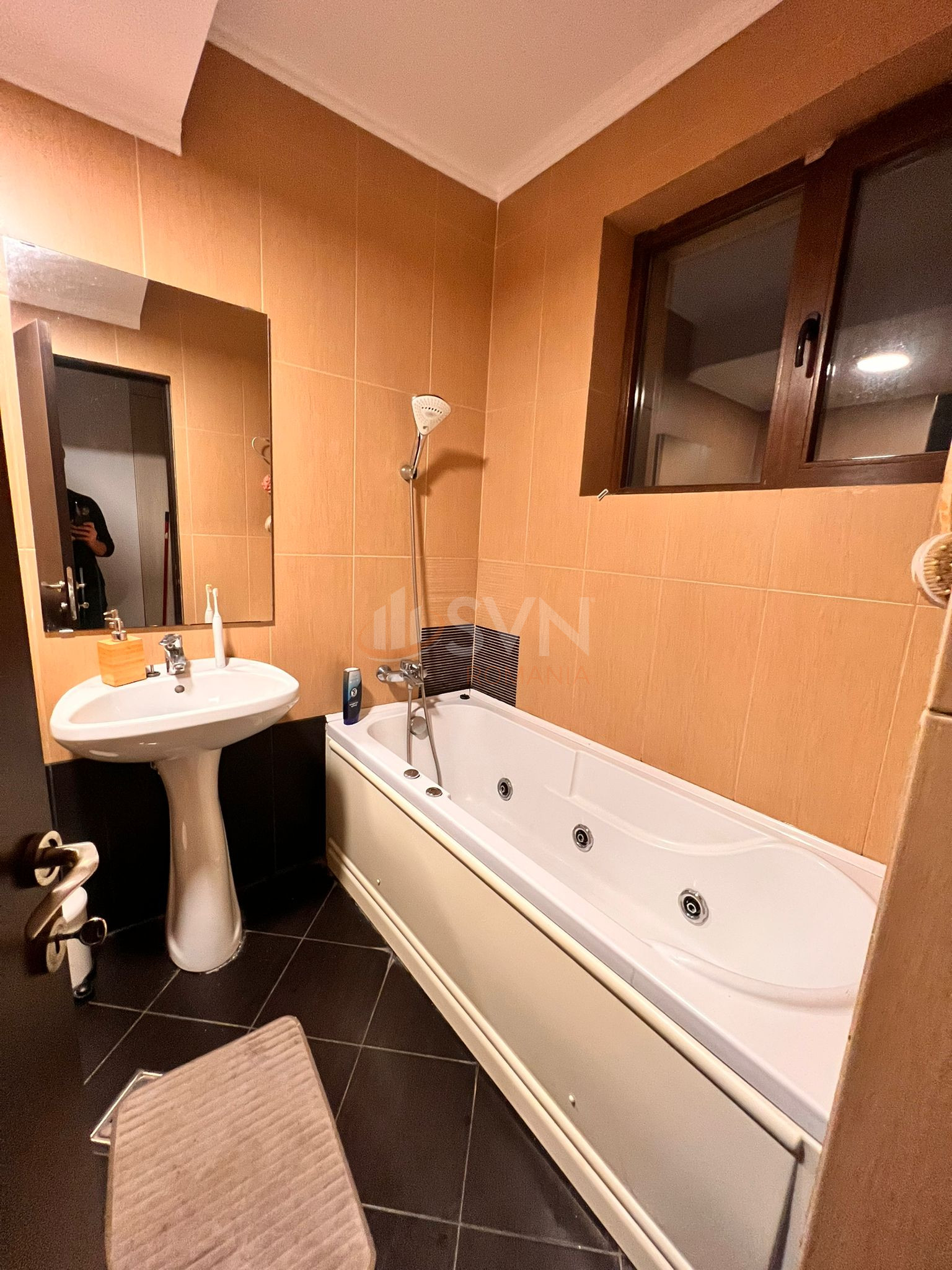 Apartament, 3 camere Bucuresti/Baneasa