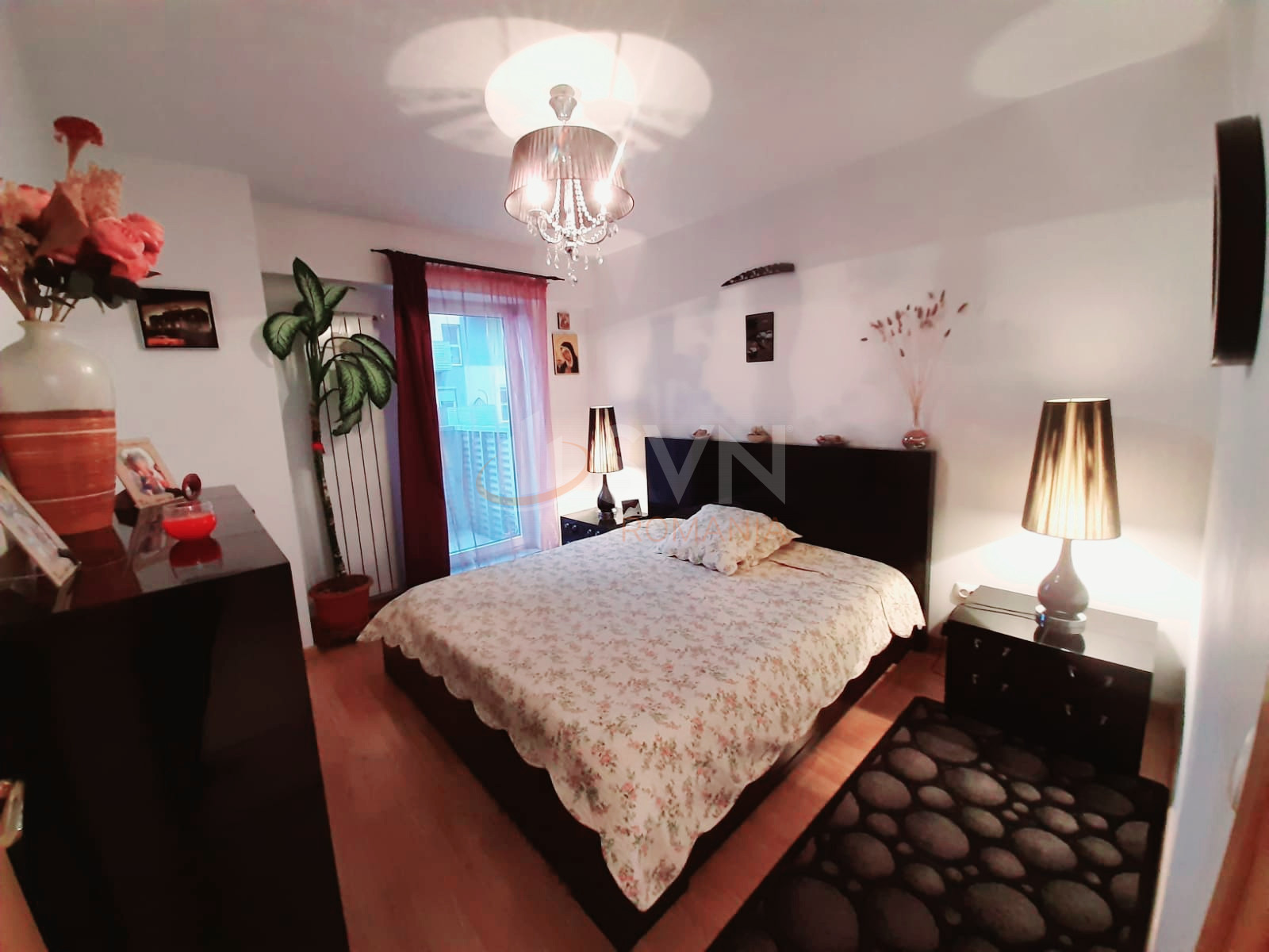 Apartament, 3 camere Bucuresti/Basarabia