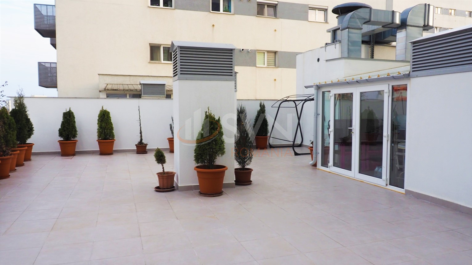 Apartament, 3 camere Bucuresti/Basarabia