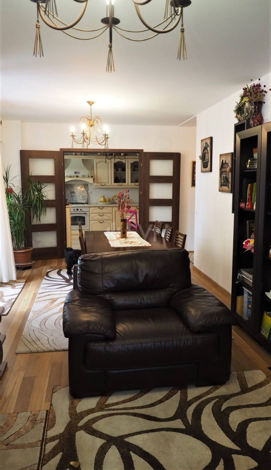 Apartament, 3 camere Bucuresti/Basarabia