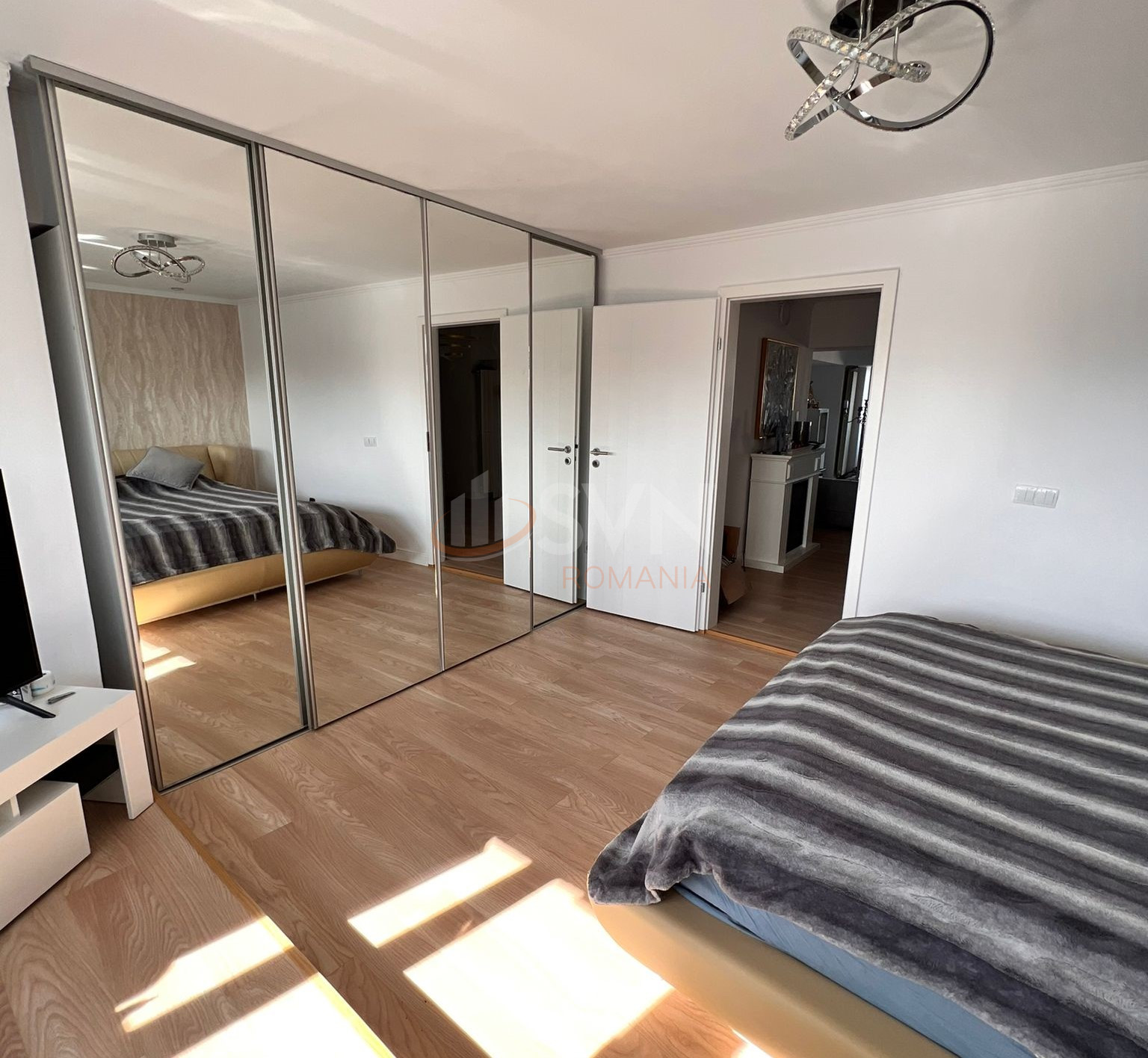 Apartament, 3 camere Bucuresti/Alba Iulia