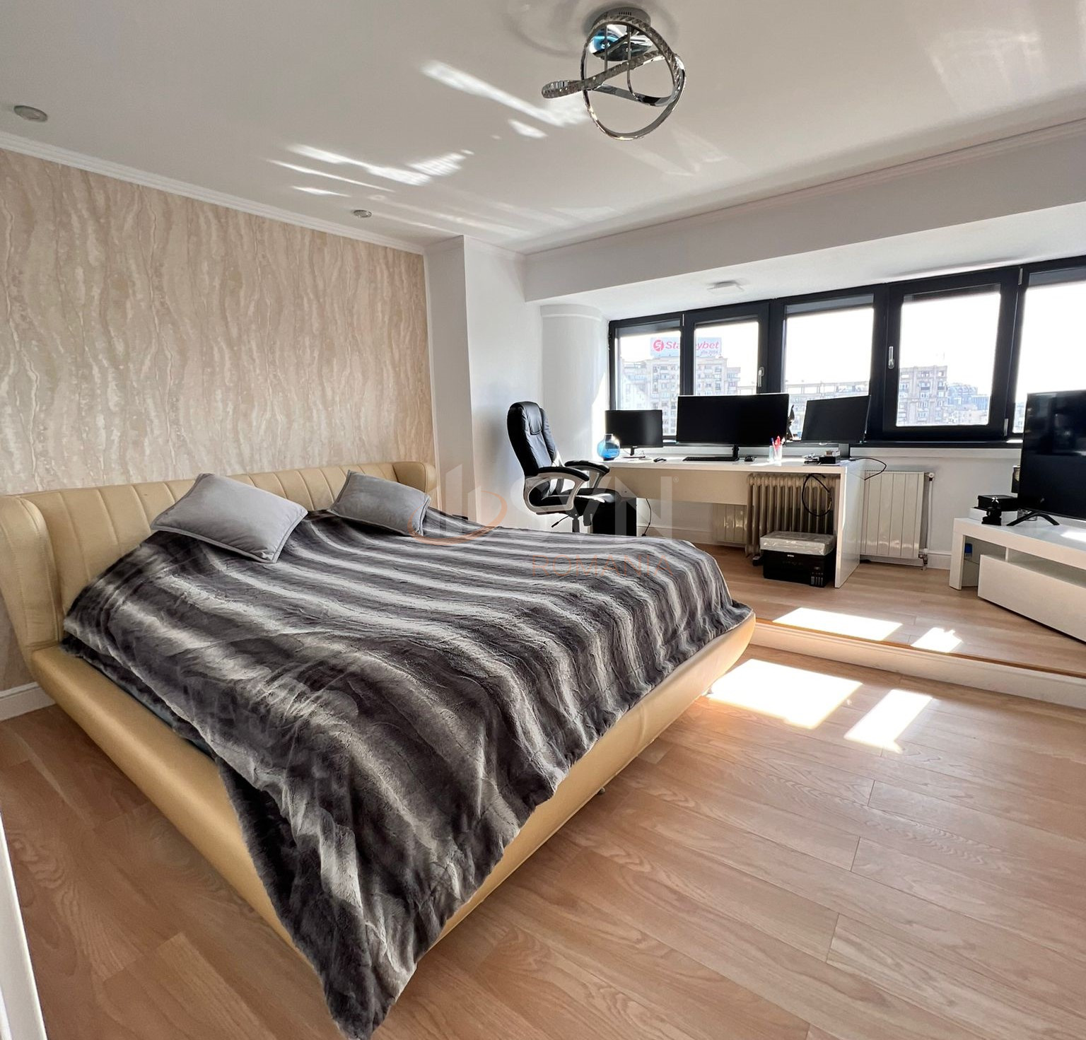 Apartament, 3 camere Bucuresti/Alba Iulia