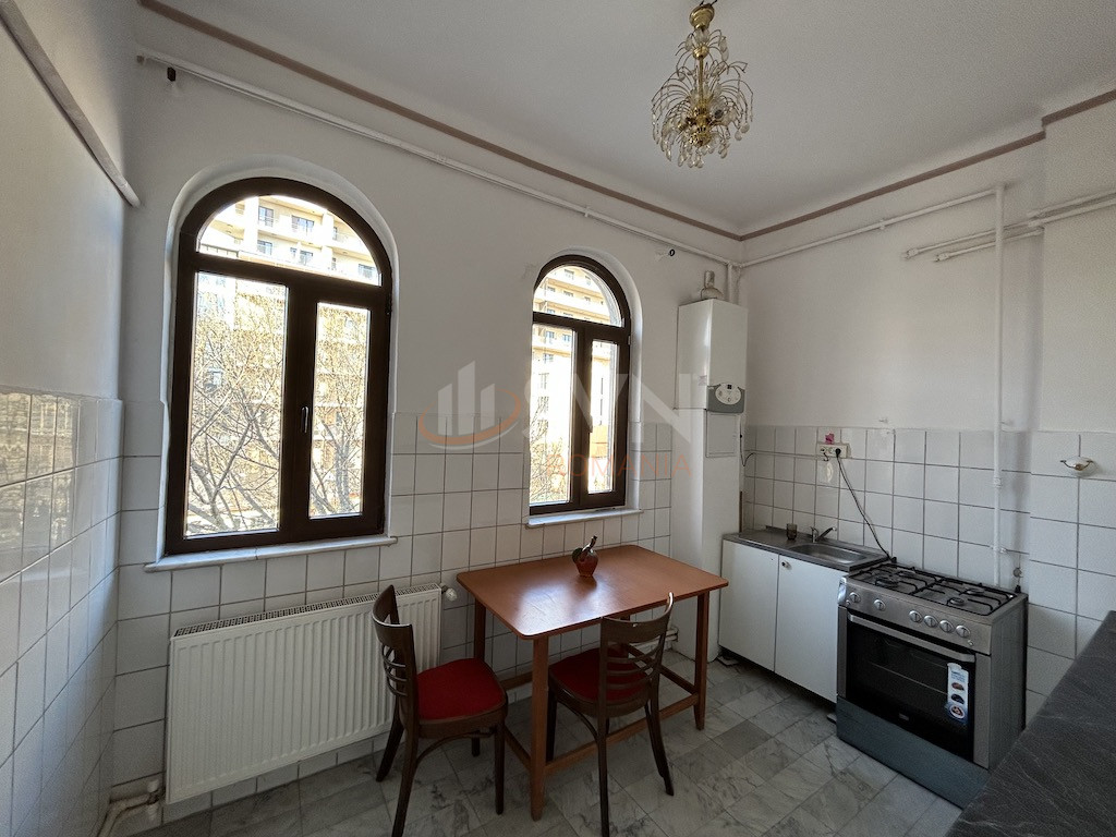 Apartament, 3 camere Bucuresti/Ferdinand