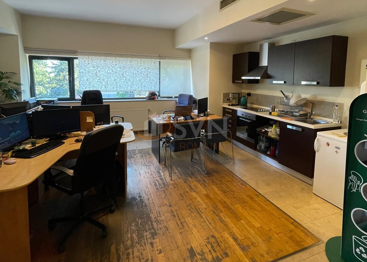 Apartament, 3 camere Bucuresti/Mitropolie