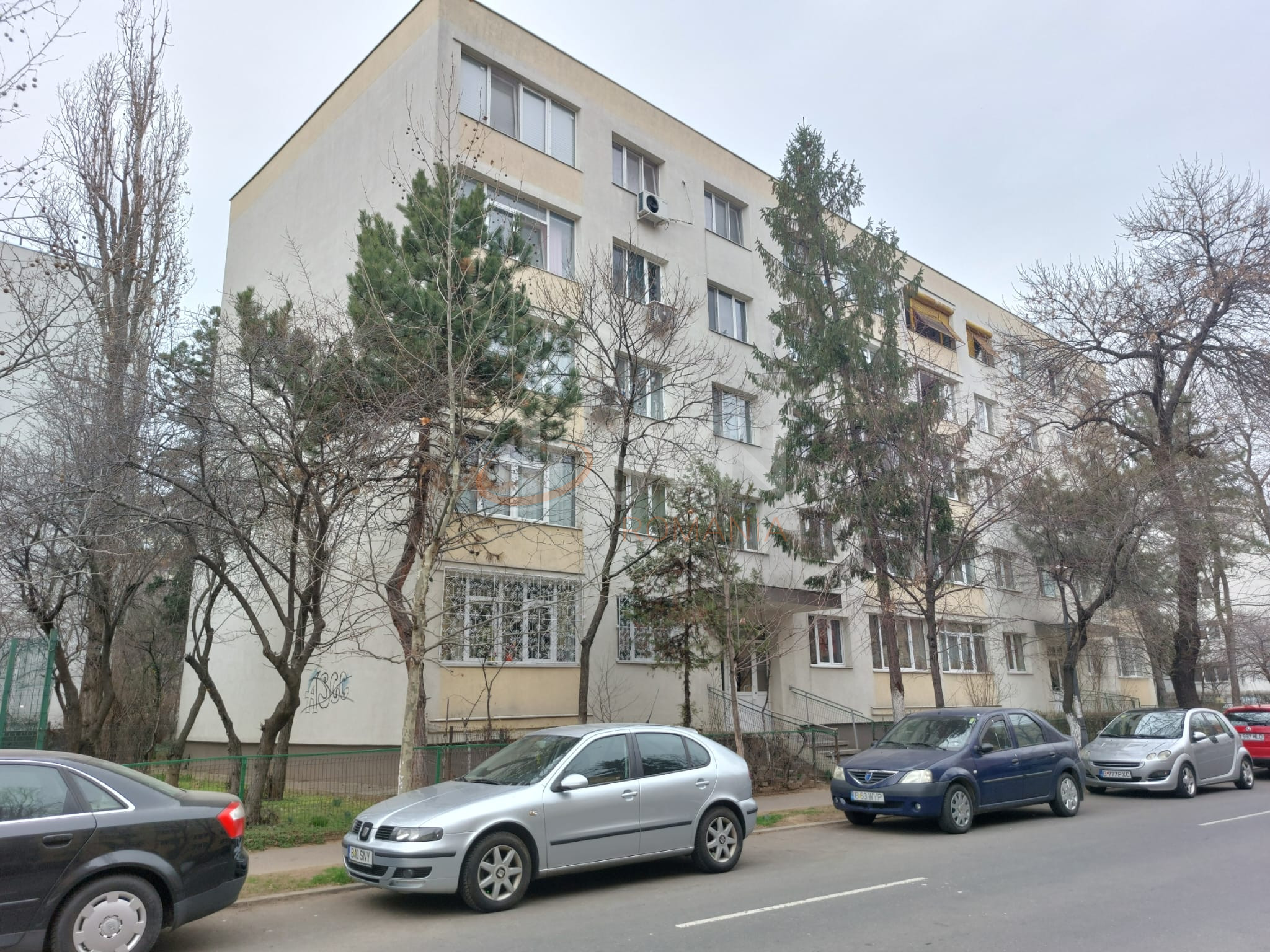 Apartament, 3 camere Bucuresti/Ozana