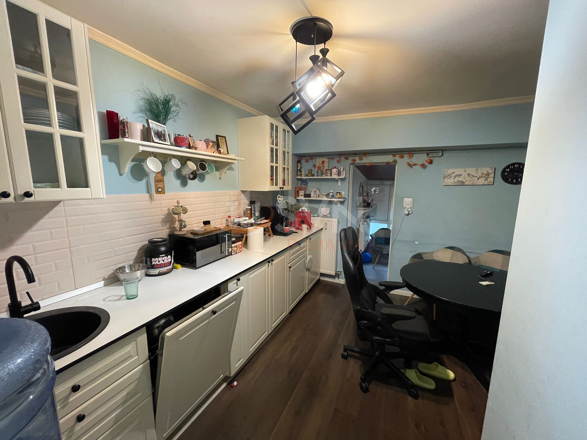 Apartament, 3 camere Bucuresti/Aviatiei