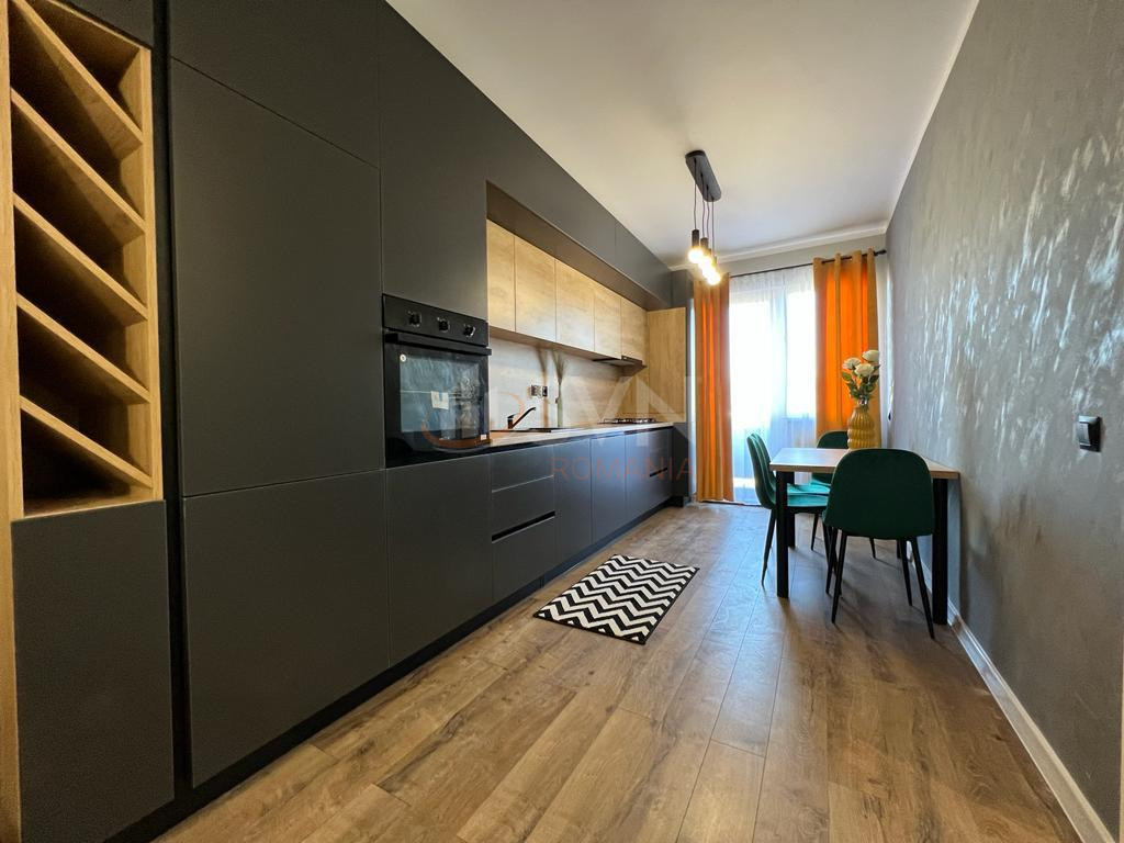 Apartament, 3 camere Cluj/Centru