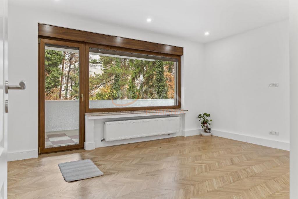 Apartament, 3 camere Bucuresti/Kiseleff