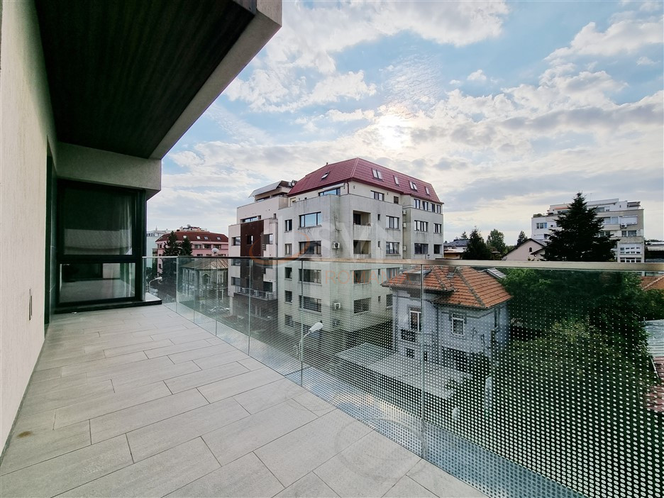 Apartament, 3 camere Bucuresti/Aviatorilor